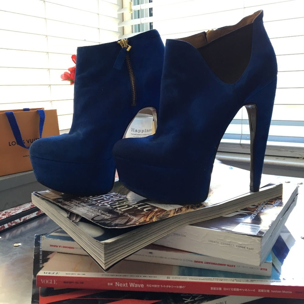nine west blue booties